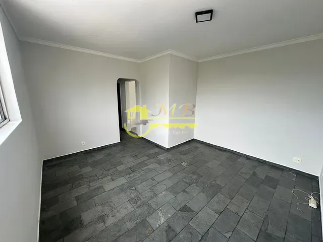 Apartamento 2 quartos e 1 banheiro, à venda ou para alugar, no bairro Cambuí em Campinas