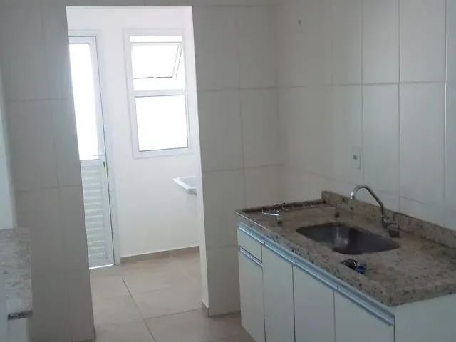 Apartamento com 75m² 2 quartos e 2 banheiros, à venda, no bairro Centro em Taubaté
