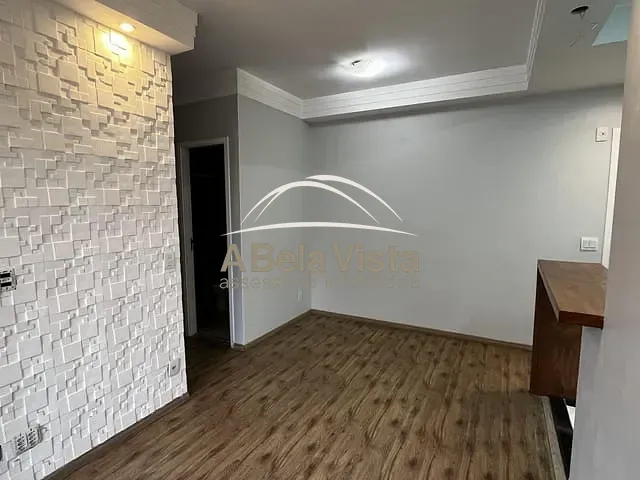 Apartamento 2 quartos e 1 banheiro, para alugar, no bairro Umuarama em Osasco