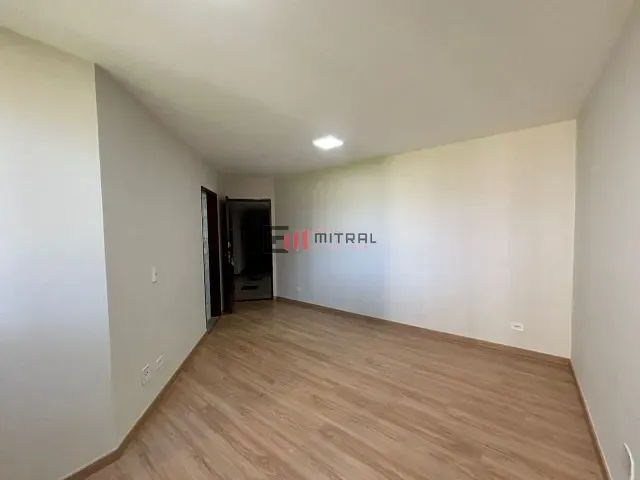 Apartamento 3 quartos e 2 banheiros, à venda, no bairro Cláudia em Londrina