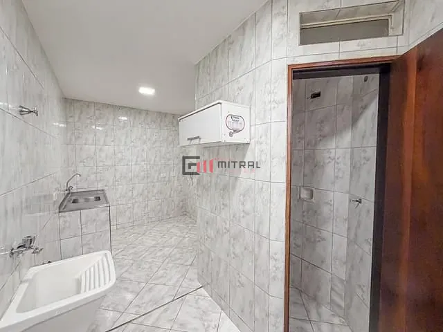 Apartamento 3 quartos e 2 banheiros, à venda, no bairro Cláudia em Londrina