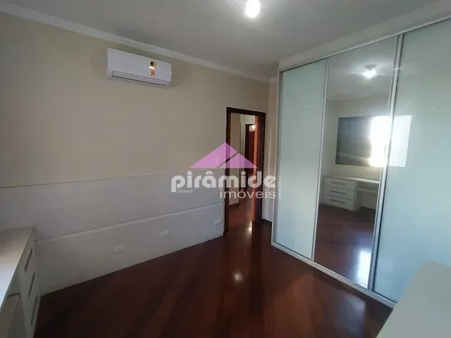 Apartamento com 178m² 4 quartos e 5 banheiros, para alugar, no bairro Jardim das Colinas em São José dos Campos