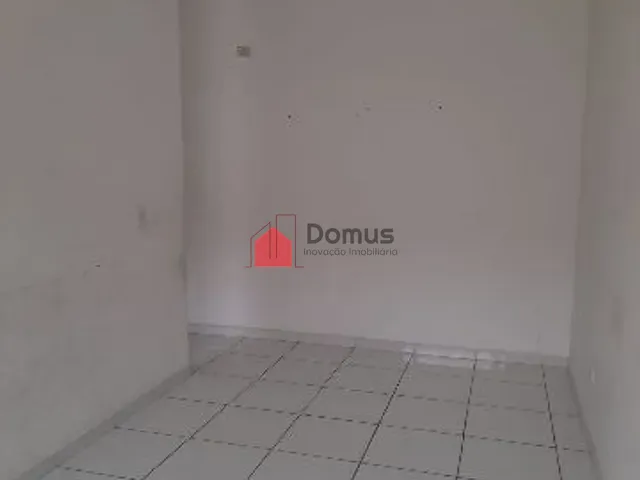 Apartamento 2 quartos e 1 banheiro, à venda ou para alugar, no bairro Residencial e Comercial Cidade Morumbi em Pindamonhangaba