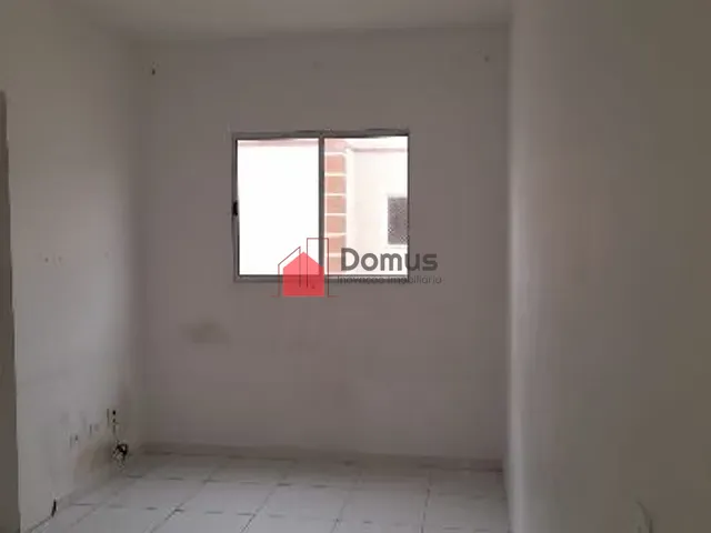 Apartamento 2 quartos e 1 banheiro, à venda ou para alugar, no bairro Residencial e Comercial Cidade Morumbi em Pindamonhangaba