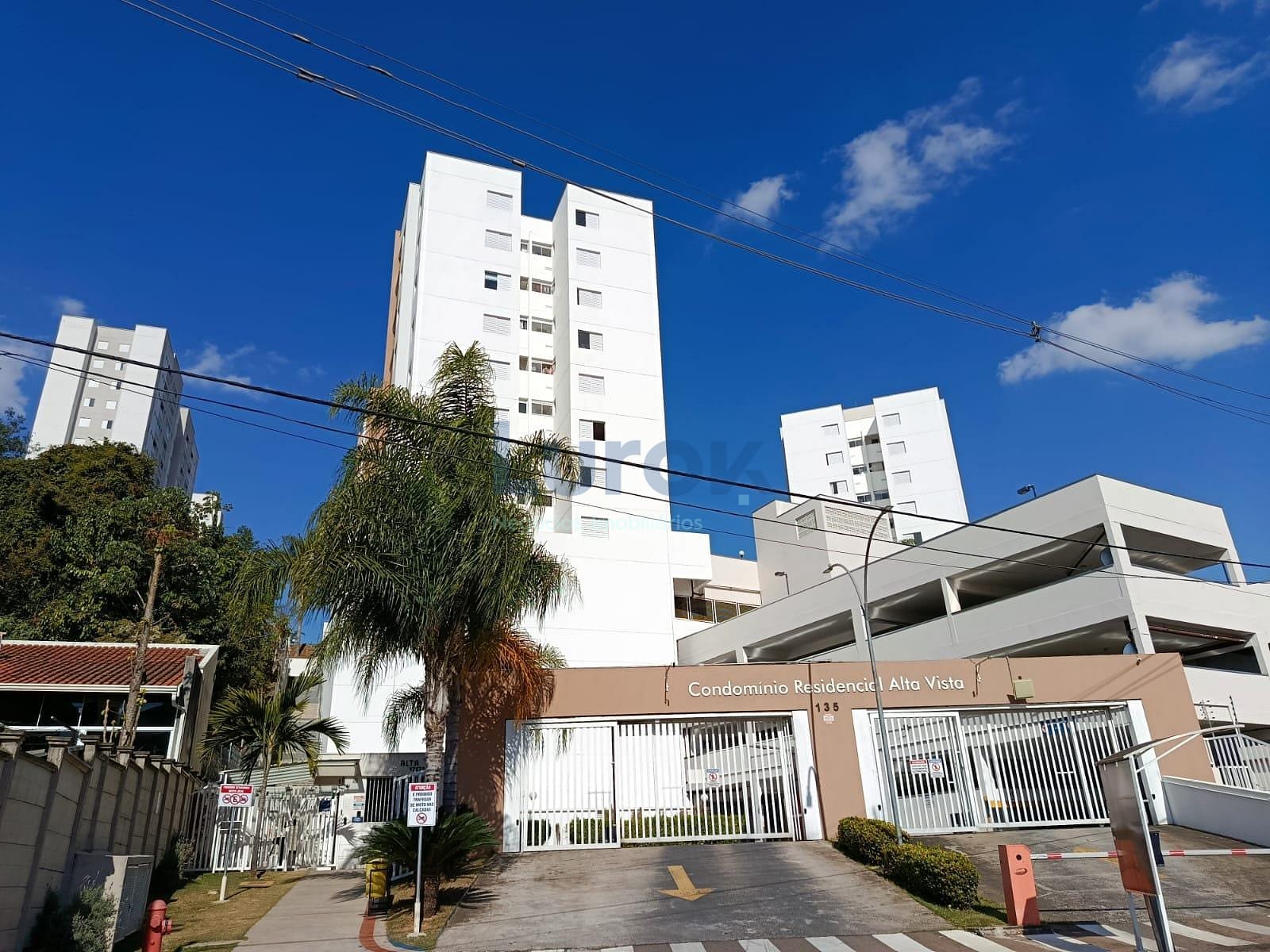 Apartamento à venda com 2 quartos, 45m² - Foto 1