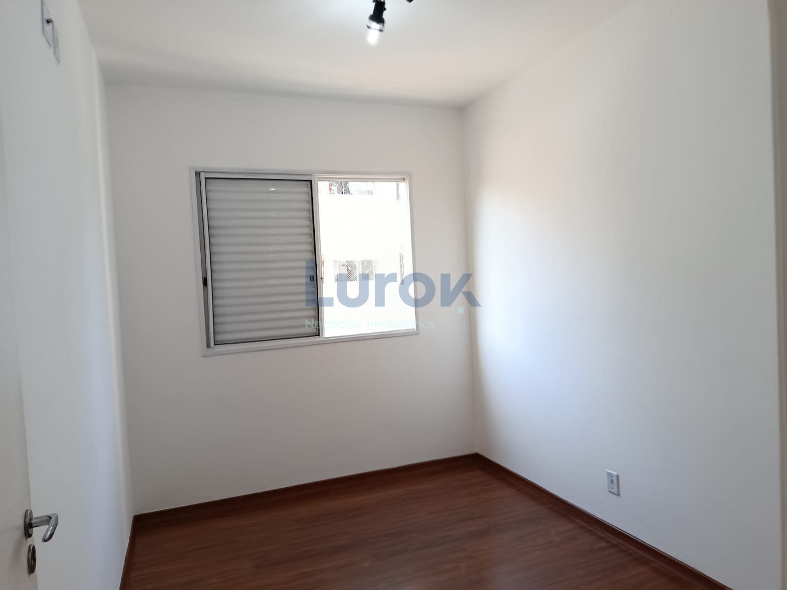 Apartamento à venda com 2 quartos, 45m² - Foto 10