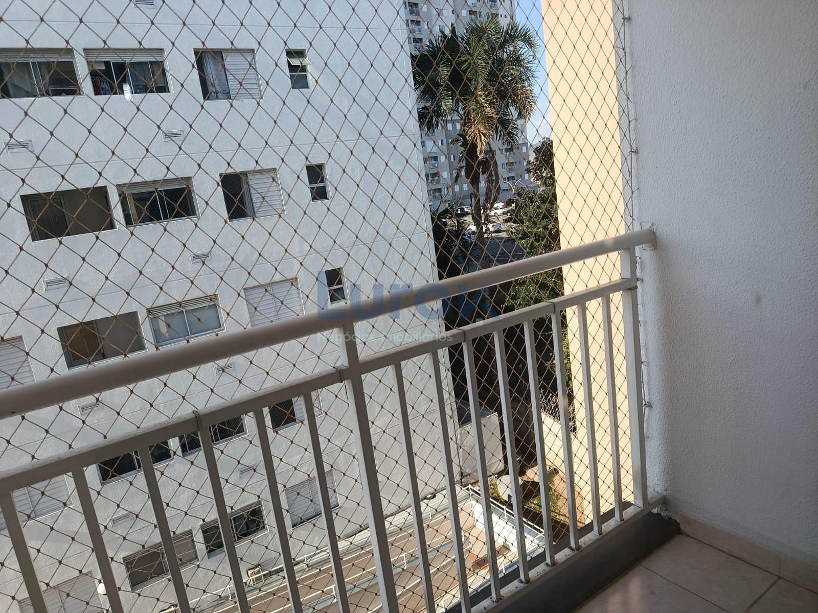 Apartamento à venda com 2 quartos, 45m² - Foto 11