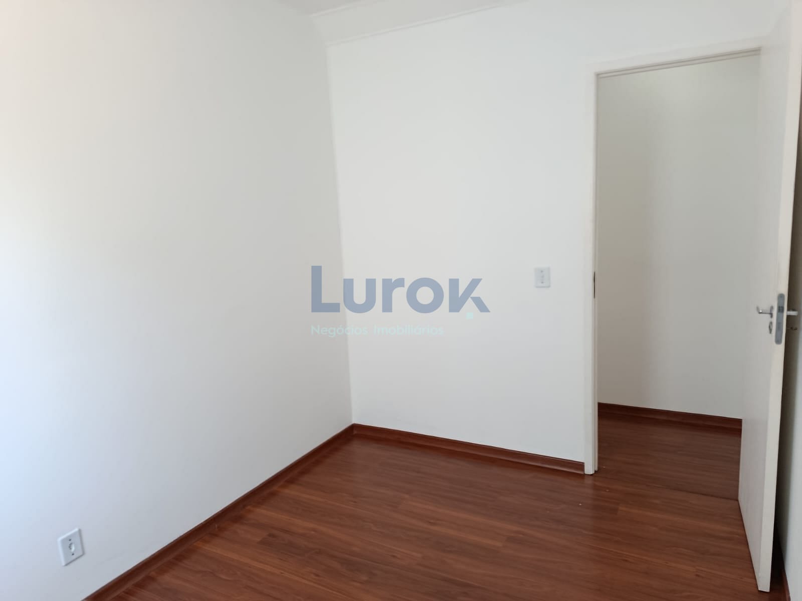 Apartamento à venda com 2 quartos, 45m² - Foto 14