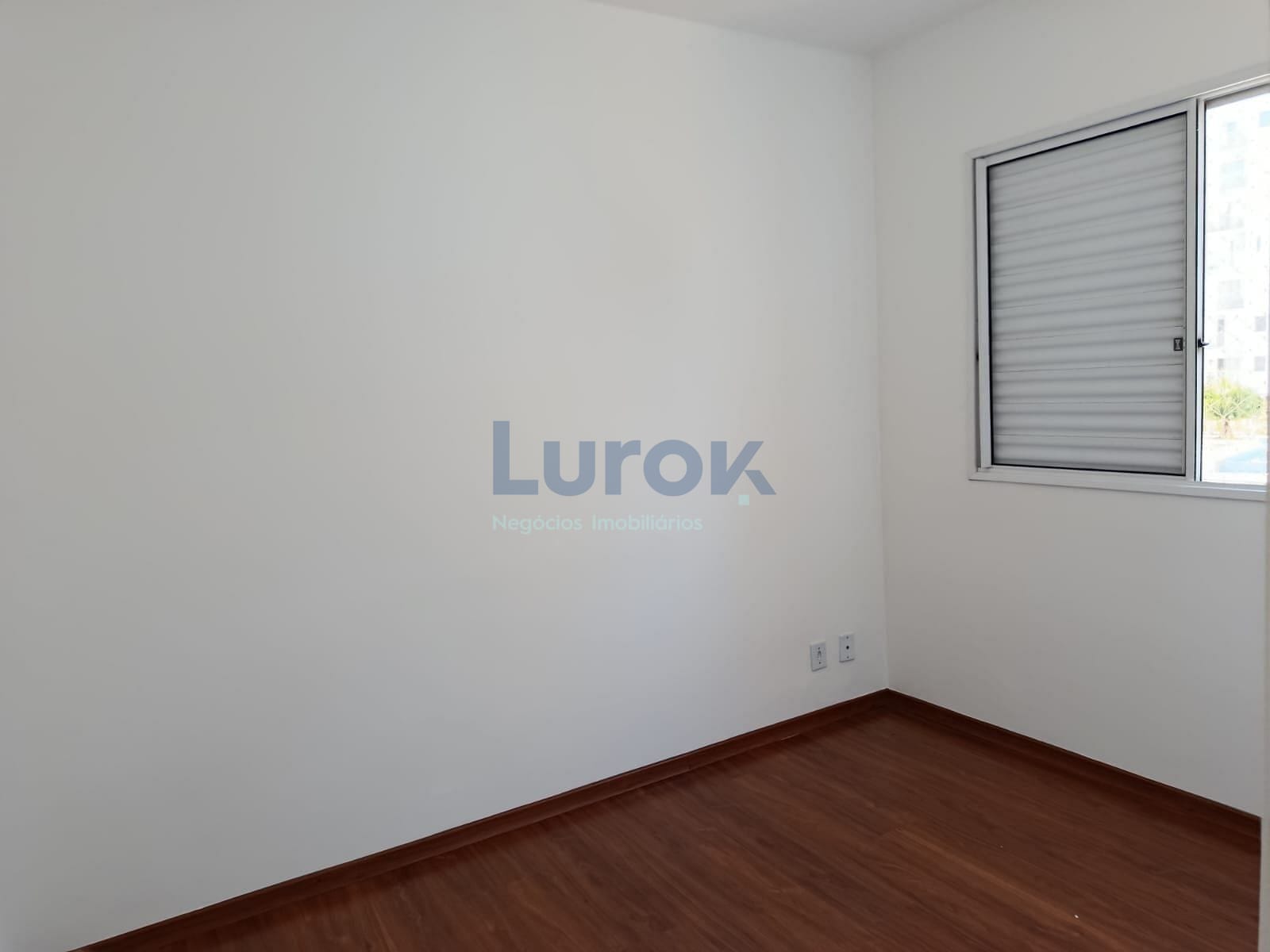 Apartamento à venda com 2 quartos, 45m² - Foto 15