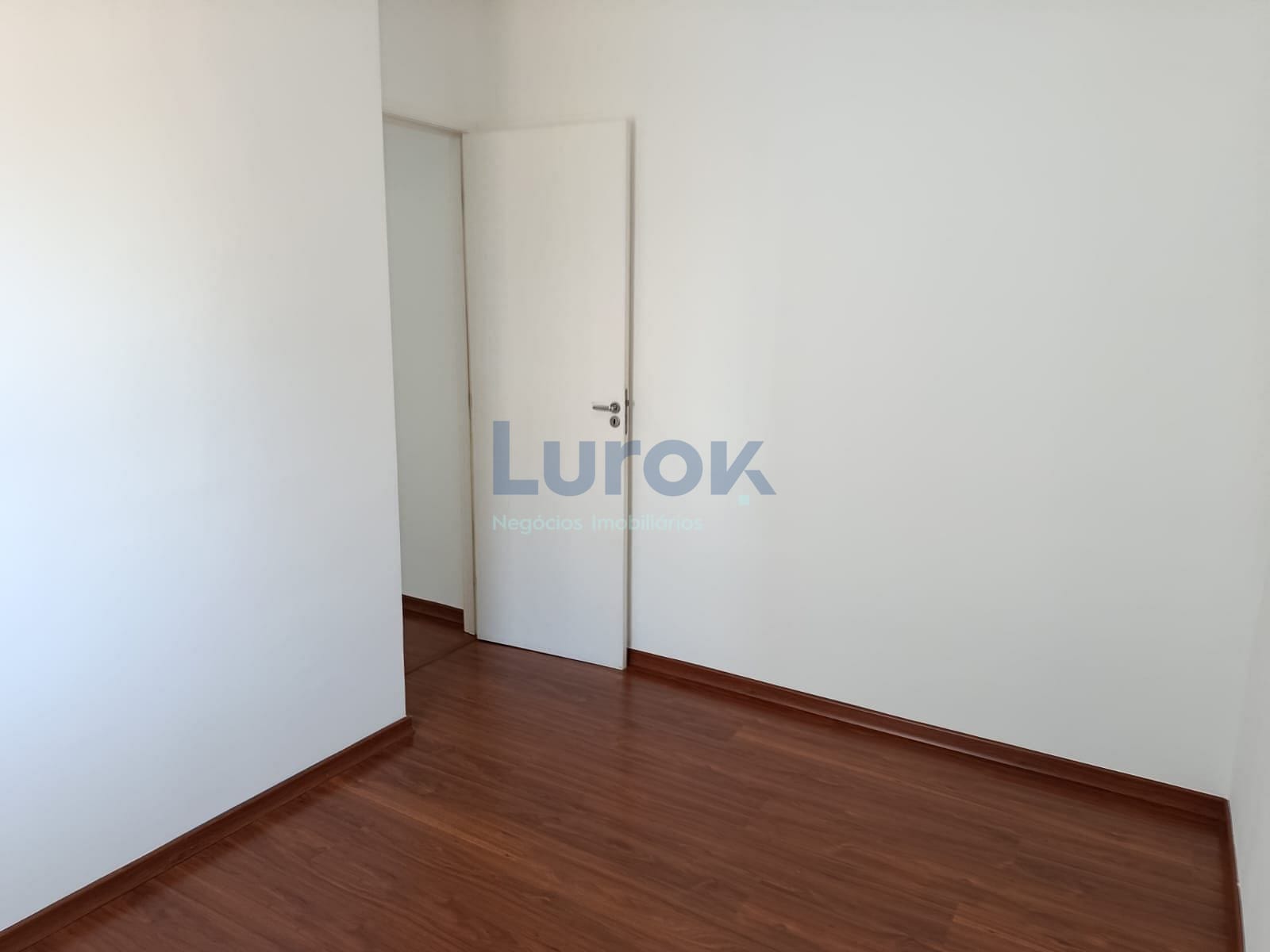 Apartamento à venda com 2 quartos, 45m² - Foto 16