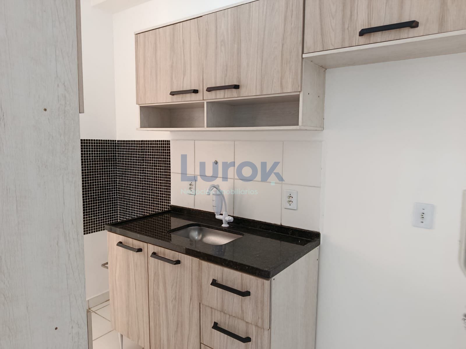 Apartamento à venda com 2 quartos, 45m² - Foto 18