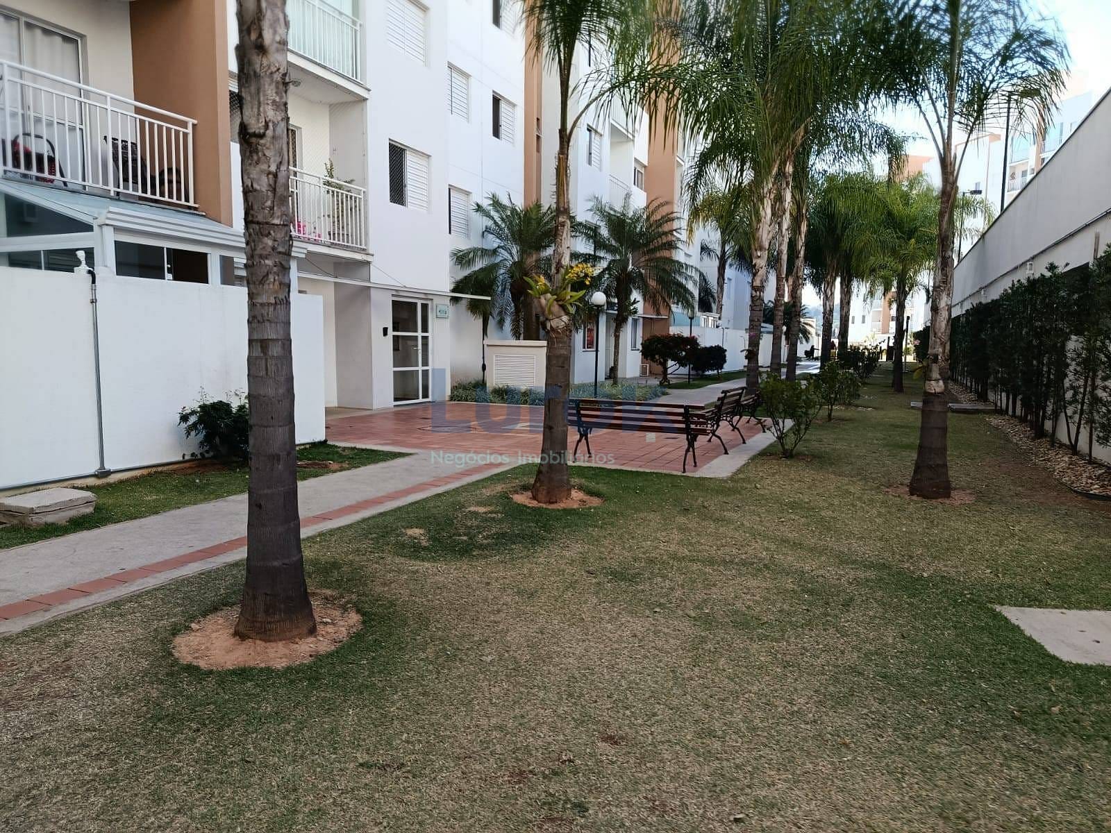 Apartamento à venda com 2 quartos, 45m² - Foto 4