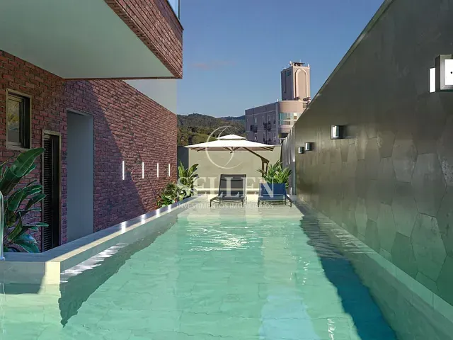 Apartamento com 179m² 3 quartos e 4 banheiros, à venda, no bairro Centro em Balneário Camboriú