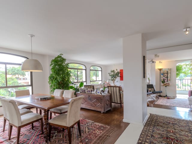 Apartamento com 411m² 3 quartos e 5 banheiros, à venda, no bairro Real Parque em São Paulo