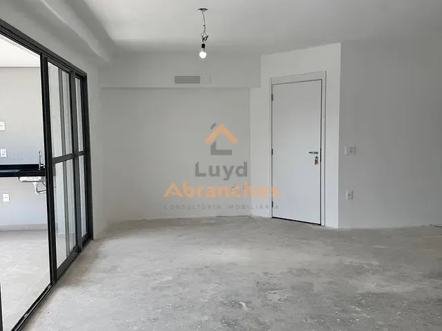 Apartamento com 152m² 3 quartos e 6 banheiros, à venda, no bairro City América em São Paulo