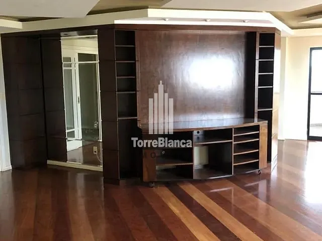Apartamento com 192m² 3 quartos e 2 banheiros, à venda, no bairro Centro em Ponta Grossa