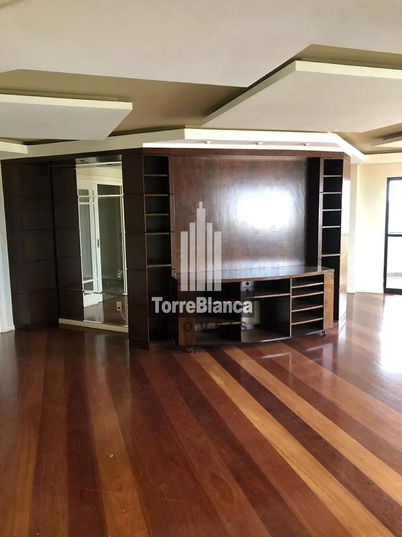 Apartamento, 3 quartos, 192 m² - Foto 2