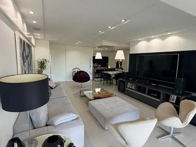 Apartamento 4 quartos e 5 banheiros, à venda, no bairro Poço em Recife