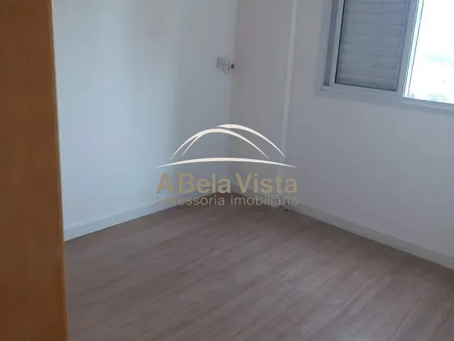 Apartamento 3 quartos e 1 banheiro, para alugar, no bairro Vila Yara em Osasco