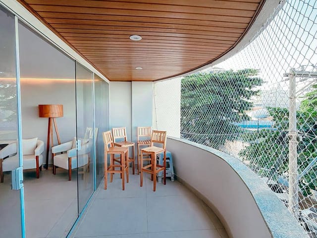 Apartamento 3 quartos e 3 banheiros, à venda, no bairro Cavaleiros em Macaé
