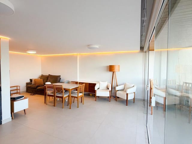 Apartamento 3 quartos e 3 banheiros, à venda, no bairro Cavaleiros em Macaé