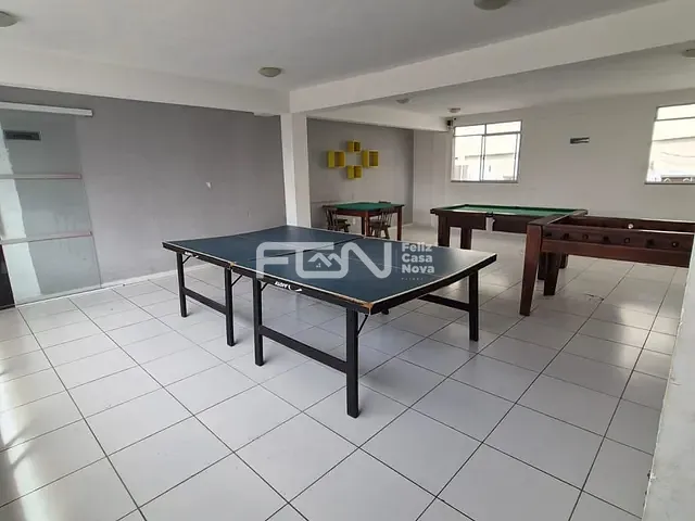 Apartamento 2 quartos e 2 banheiros, à venda, no bairro centro em Lauro de Freitas