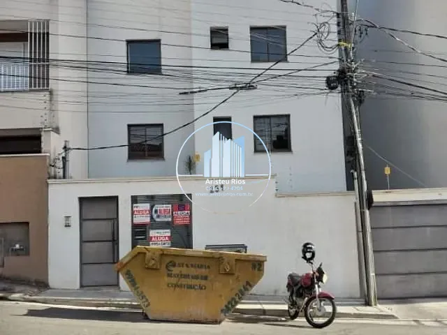Apartamento com 85m² 3 quartos e 1 banheiro, para alugar, no bairro João Paulo II em Pouso Alegre