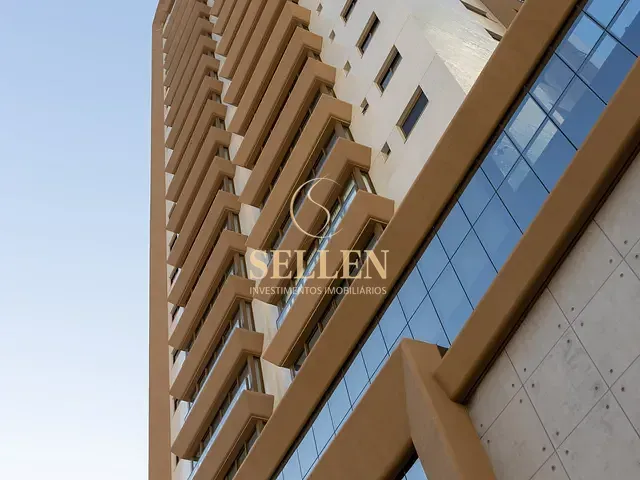 Apartamento com 282m² 4 quartos e 4 banheiros, à venda, no bairro Centro em Balneário Camboriú