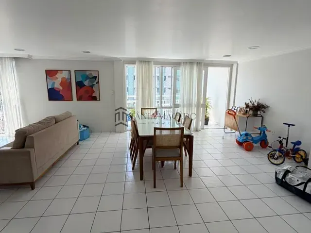 Apartamento 3 quartos e 2 banheiros, à venda, no bairro Graças em Recife