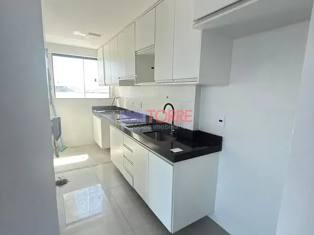 Apartamento 3 quartos e 2 banheiros, à venda ou para alugar, no bairro São Francisco em Ilhéus