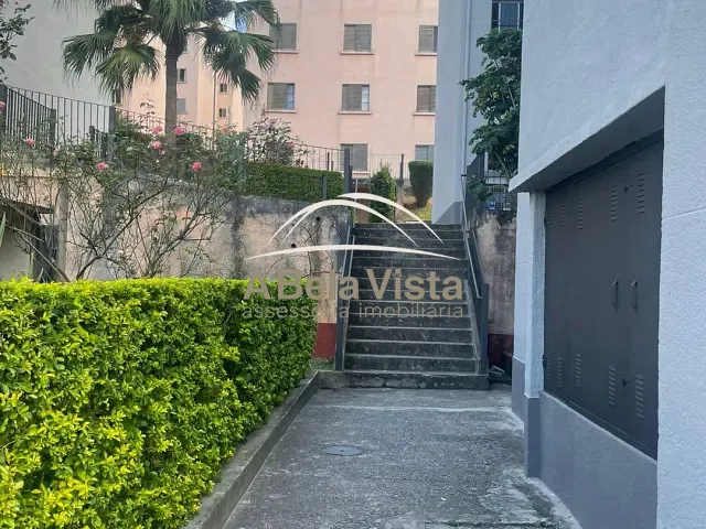 Apartamento 2 quartos e 1 banheiro, para alugar, no bairro Santa Maria em Osasco