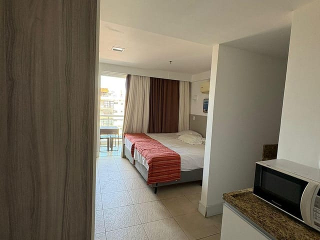 Apartamento 1 quarto e 1 banheiro, para alugar, no bairro Imbetiba em Macaé