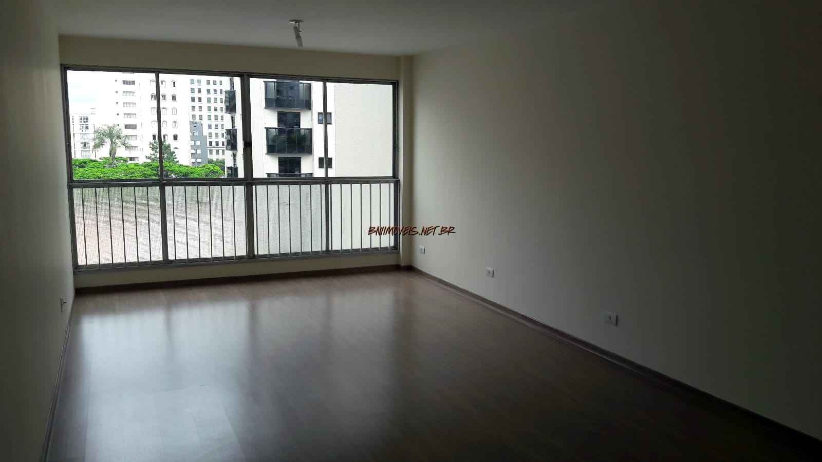 Apartamento, 3 quartos, 130 m² - Foto 1