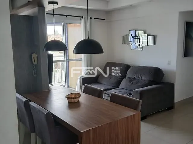 Apartamento 2 quartos e 2 banheiros, à venda ou para alugar, no bairro Buraquinho em Lauro de Freitas