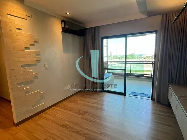 Apartamento 2 quartos e 2 banheiros, à venda ou para alugar, no bairro Centro em Araraquara