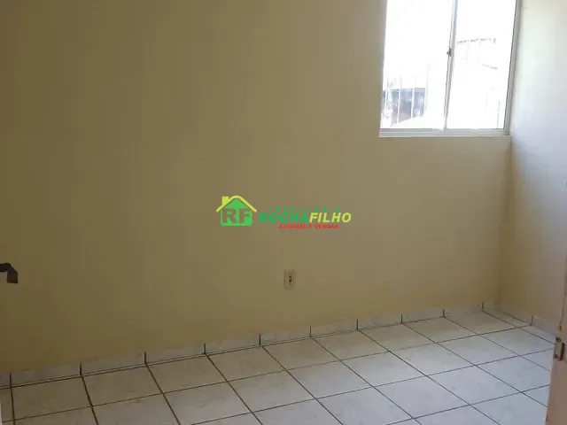 Apartamento 2 quartos e 1 banheiro, à venda ou para alugar, no bairro Parque União em Timon