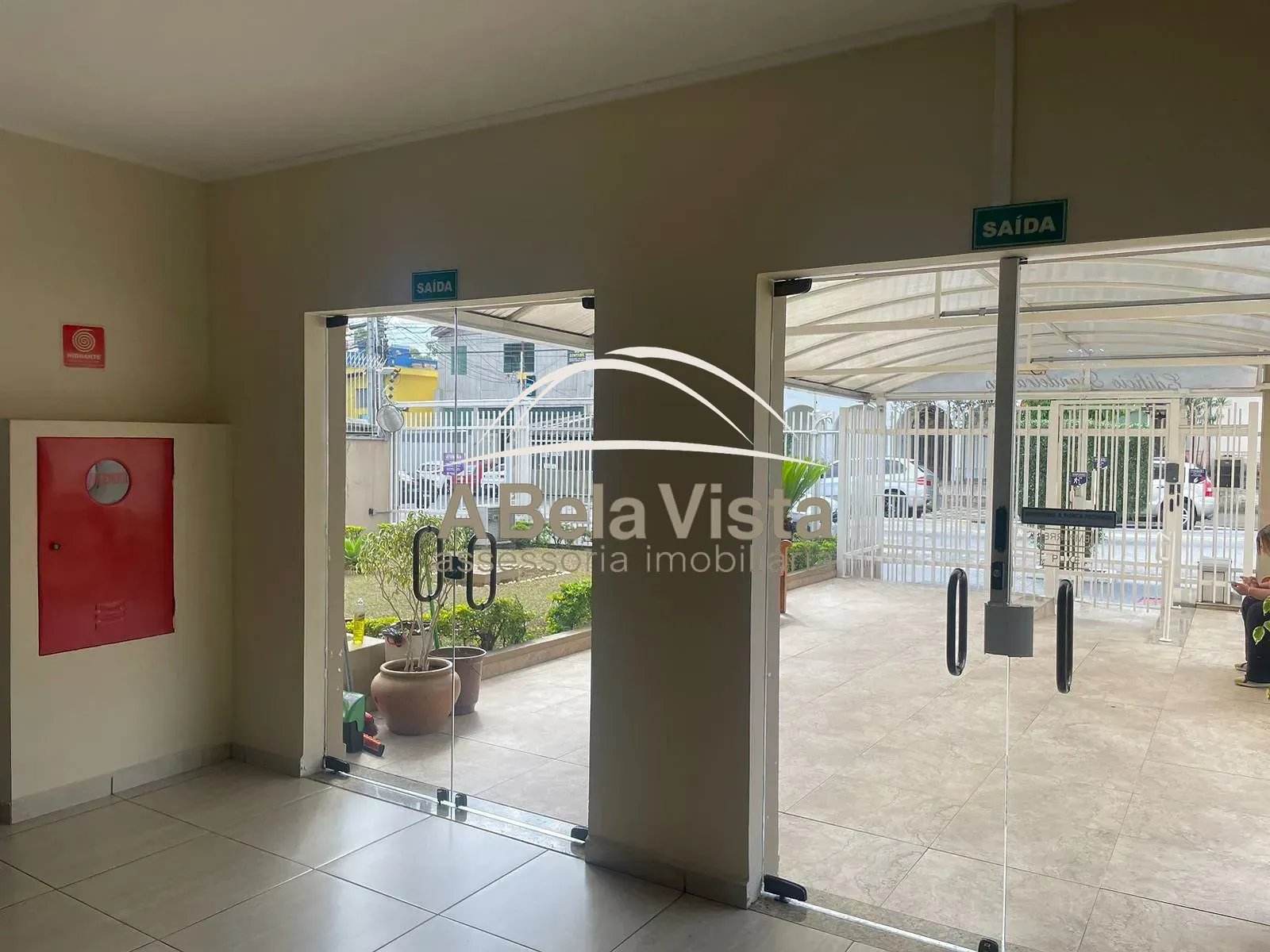 Apartamento, 3 quartos, 74 m² - Foto 2