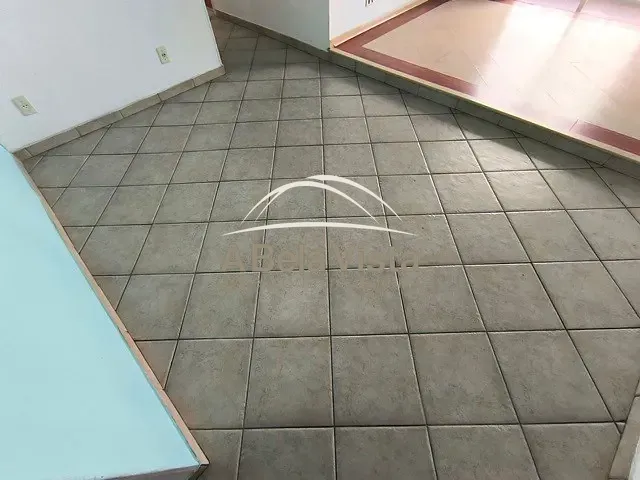 Apartamento com 70m² 3 quartos e 1 banheiro, para alugar, no bairro Continental em Osasco
