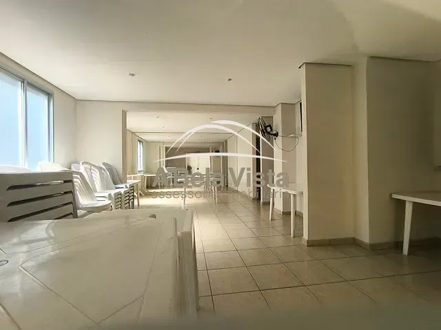 Apartamento com 70m² 3 quartos e 1 banheiro, para alugar, no bairro Continental em Osasco