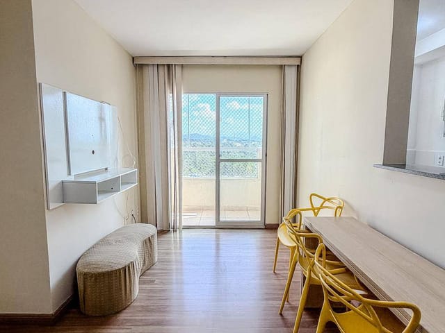 Apartamento 3 quartos e 2 banheiros, à venda, no bairro Glória em Macaé