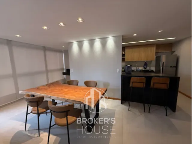 Apartamento 2 quartos e 2 banheiros, à venda, no bairro Barro Vermelho em Vitória