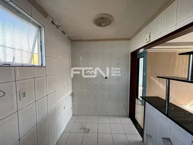Apartamento 2 quartos e 1 banheiro, à venda, no bairro Inocoop em Camaçari