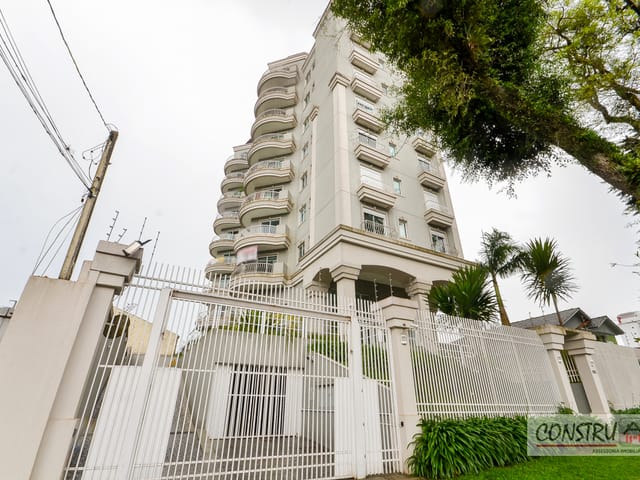 Apartamento à venda, no bairro Ahú em Curitiba