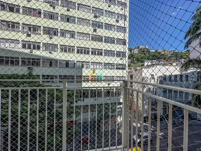 Apartamento com 60m² 2 quartos e 1 banheiro, à venda, no bairro Centro em Rio de Janeiro