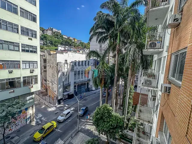 Apartamento com 60m² 2 quartos e 1 banheiro, à venda, no bairro Centro em Rio de Janeiro