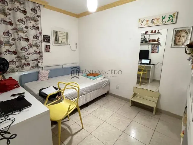 Apartamento 3 quartos e 2 banheiros, à venda, no bairro Madalena em Recife