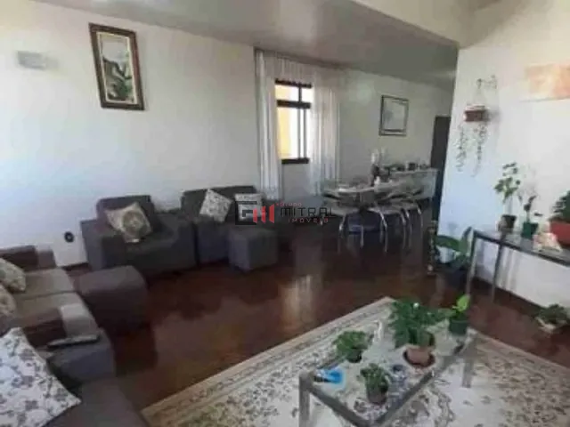 Apartamento 4 quartos e 3 banheiros, à venda, no bairro Centro em Londrina