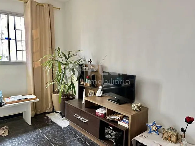 Apartamento 2 quartos e 1 banheiro, à venda, no bairro Santa Teresinha em São Paulo