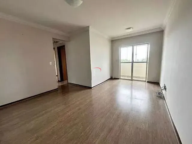 Apartamento com 75m² 2 quartos e 2 banheiros, à venda, no bairro Antares em Londrina
