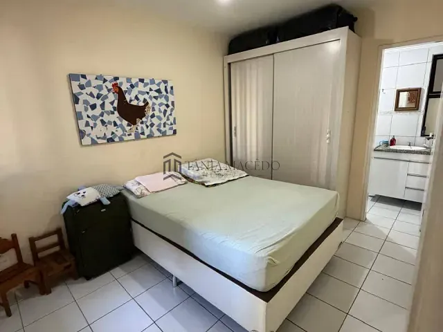 Apartamento 3 quartos e 2 banheiros, à venda, no bairro Madalena em Recife